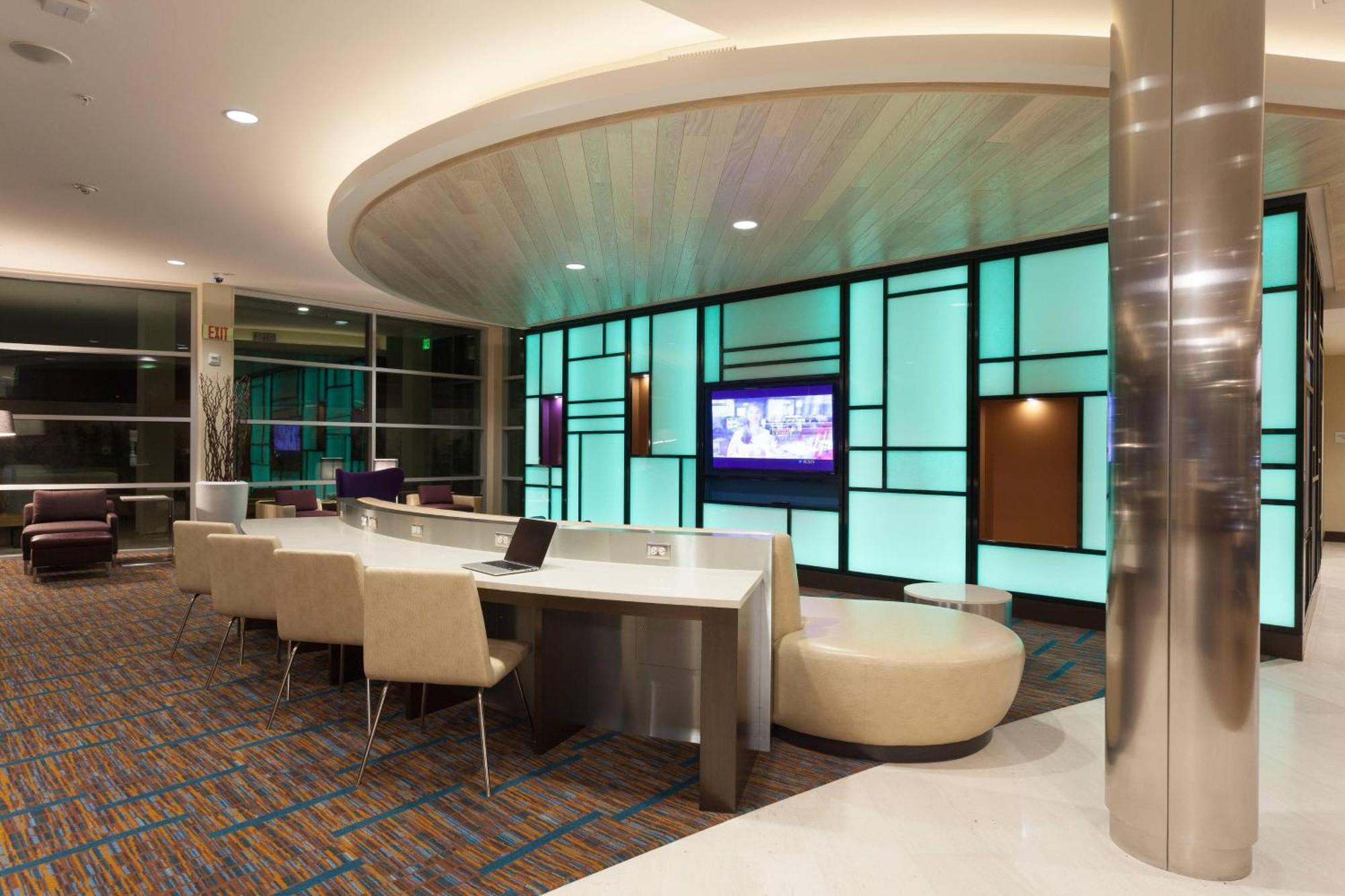 Courtyard By Marriott San Jose North/ Silicon Valley Exterior photo